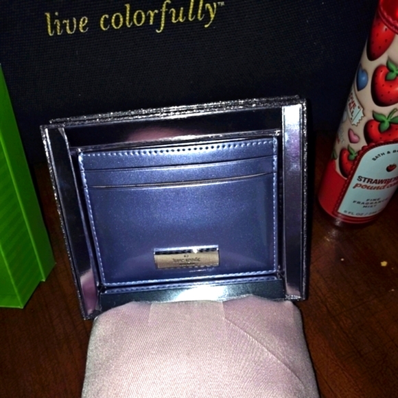 Kate Spade New York East Broadway Tote Bundle - Picture 3 of 14